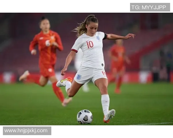 英格兰女足与荷兰女足激战正酣比分揭晓引发热议